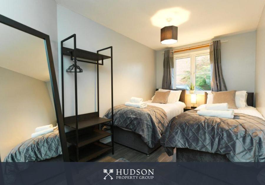 Telford 2-Bedroom Apartment ภายนอก รูปภาพ